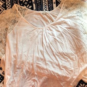 White flowy blouse with lace sleeves